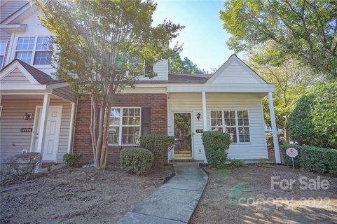 12704 Mosby Lane