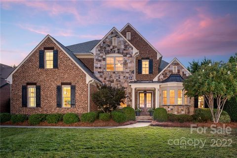 230 Glenmoor Drive