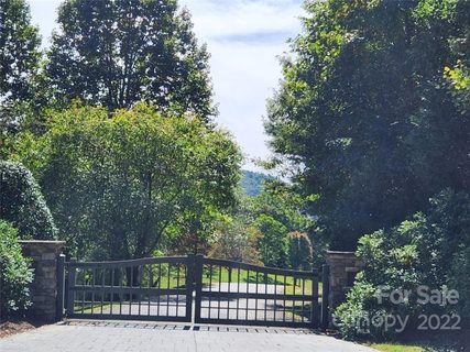 23 Overlook Park Drive active lot in Oleta Falls, Hendersonville, NC