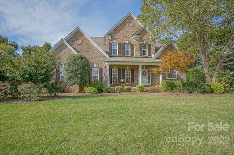 Previously sold for $710,000
