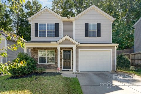 5302 Swearngan Road sold home in Kyliglen, Charlotte, NC