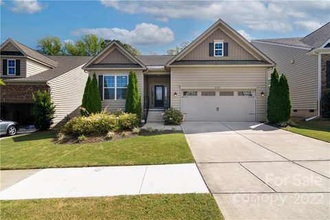 2321 Talon Point Circle