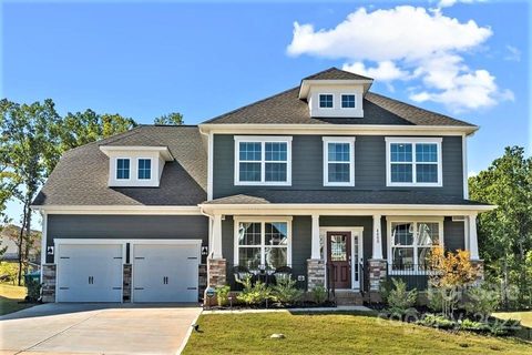4000 Linn Cove
