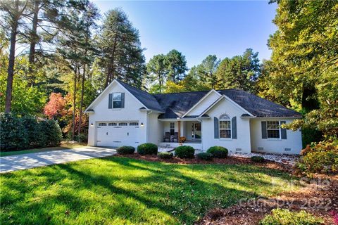 3658 Burton Street sold home in Dockside, Sherrills Ford, NC
