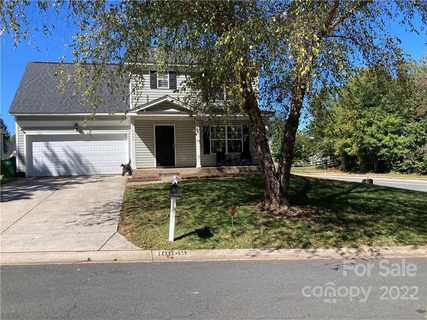 10649 Coulport Lane sold home in Cambridge Commons, Charlotte, NC