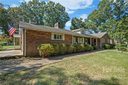 1090 Oakwood Street sold home in Maiden, SC