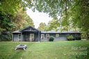 142 Beechwood Circle sold home in Hendersonville, SC