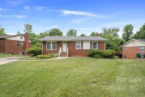 3124 Edsel Place sold home in Meadowood, Charlotte, NC