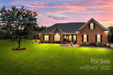 335 Wellington Estates Drive sold home in Wellington Estates, China Grove, NC