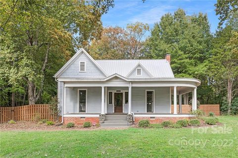 3200 Tuckaseegee Road