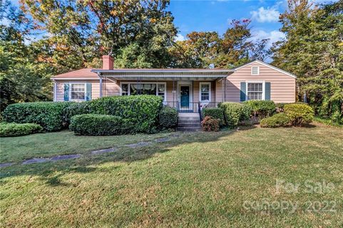 52 Lakeshore Drive sold home in Lakeview Estates, Asheville, NC