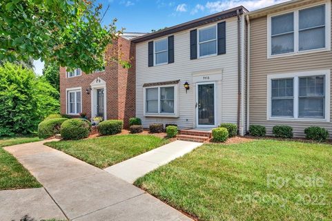 9416 Lexington Circle APT B