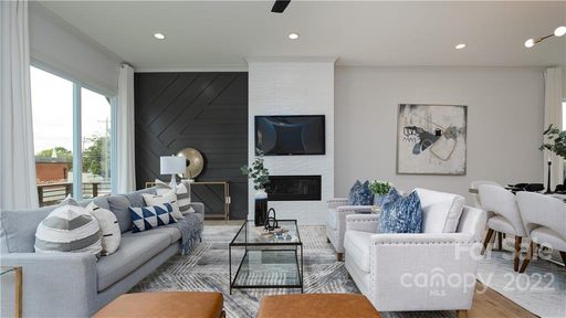 200 Walford Drive