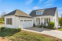 140 Sisters Cove Court sold home in Mooresville, SC