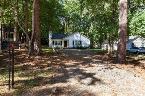 610 Rene Circle
