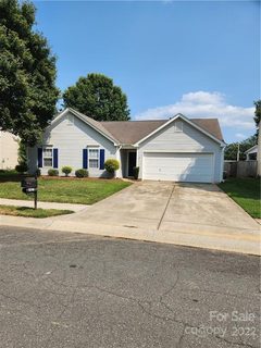 3921 Laurel View Circle