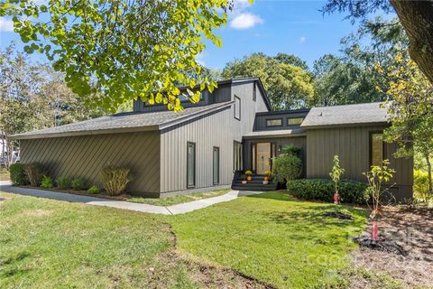 3103 Lauren Glen Road