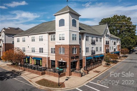 1410 4th Street Drive 207 sold condo in Viewmont Plaza, Hickory, NC