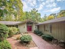 220 Heathcote Road sold home in Hendersonville, SC
