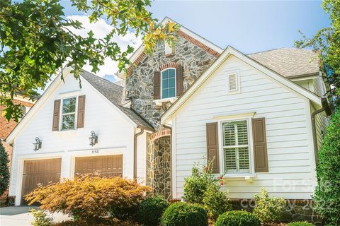 15921 Robbins Green Drive