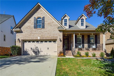 1319 Winged Foot Drive