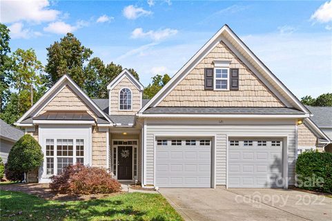 121 Ivy Creek Lane