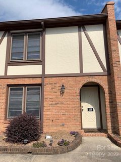 486 Camrose Circle