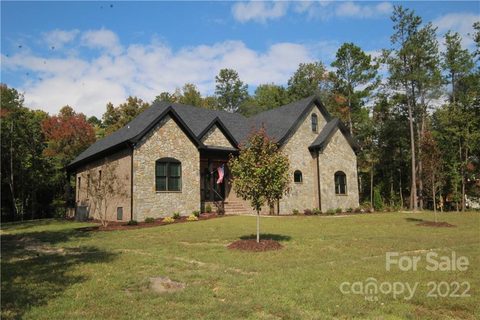 7401 Walnut Crest Drive sold home in Walnut Crest, Waxhaw, NC