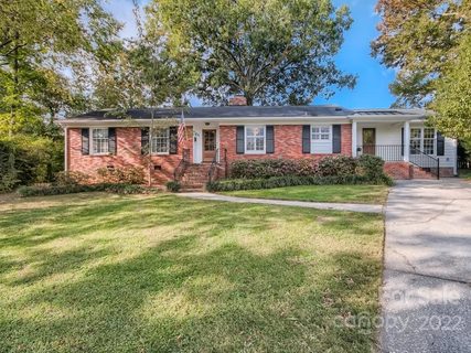 255 Anthony Circle