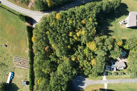 6004 Malden Court sold lot in Stockbridge Estates, Mount Holly, NC