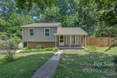 997 Green Circle Drive sold home in Green Acres, Gastonia, NC