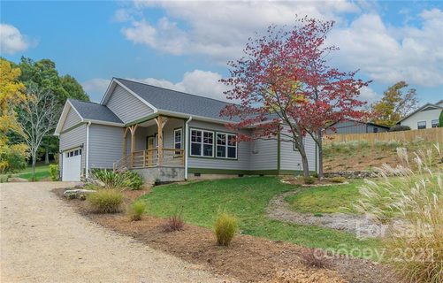 11 Vedder Way sold home in Timberview, Swannanoa, NC