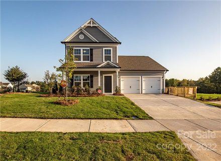 201 Bennett Trail Drive sold home in Enclave At Kendrick Farm, Mount Holly, NC
