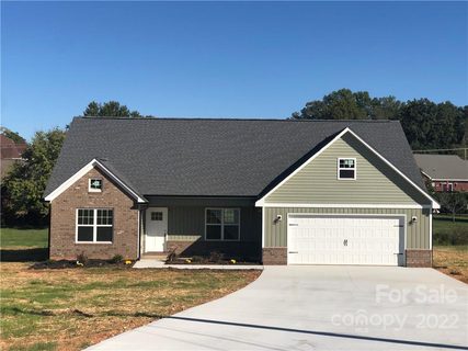 100 Royal Avenue sold home in College Park, Albemarle, NC
