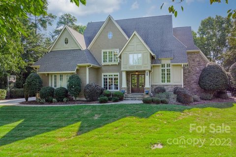 122 Chesterwood Court