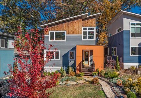 23 Mauricet Lane