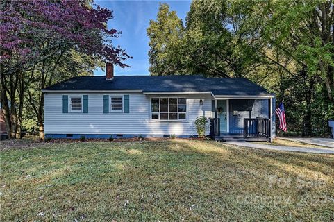 3223 Maywood Drive sold home in Lakeview Park, Charlotte, NC