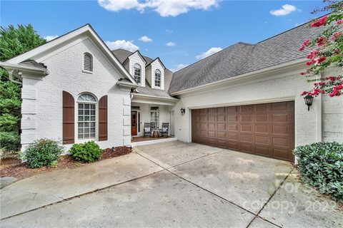 8641 Tullamore Park Circle
