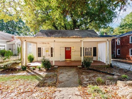 511 W 6th Avenue sold home in Chester Place, Gastonia, NC