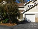 127 Ewarts Pond Road sold home in Hendersonville, SC