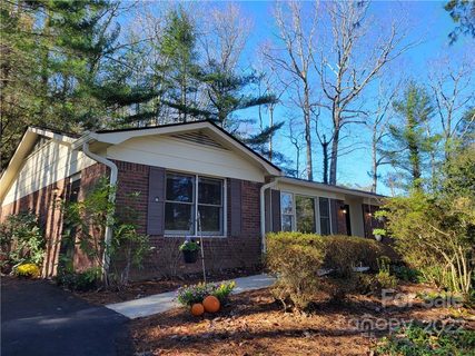 125 Long John Drive sold home in Long John Mt Estates, Hendersonville, NC