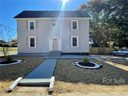 909 W 3rd Avenue sold home in Gastonia, SC