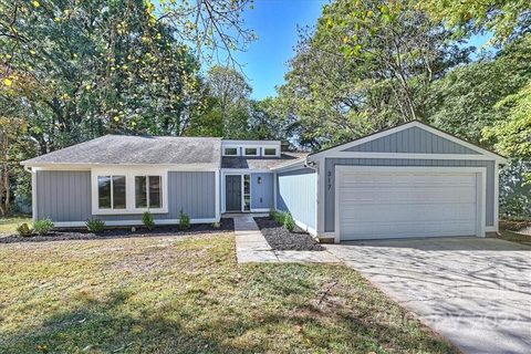 317 Regency Drive