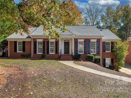 619 Walnut Point Drive