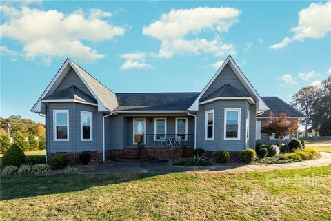 4414 Hunter Rhyne Road sold home in Dogwood Acres, Lincolnton, NC
