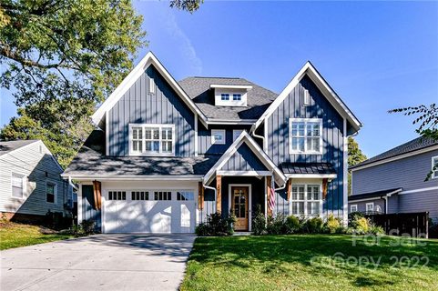 2021 Stratford Avenue