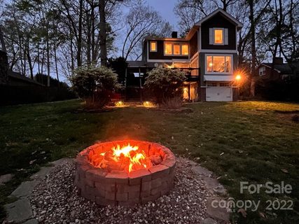 599 Wood Hollow Road