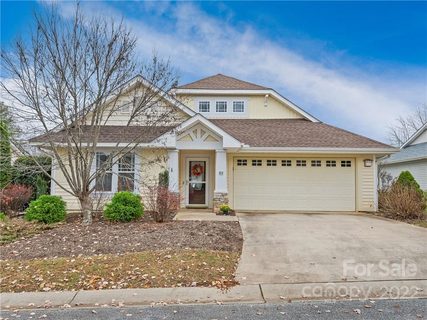 15 Sunview Circle sold home in Baldwin Cove, Arden, NC