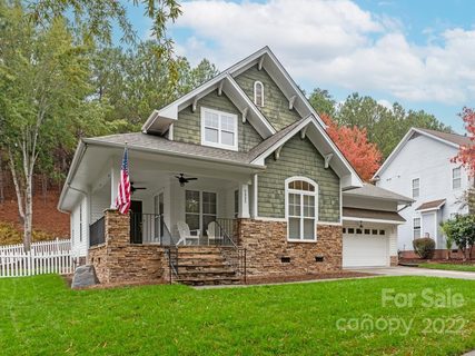 7332 Cascading Pines Drive sold home in Trailridge, Tega Cay, SC