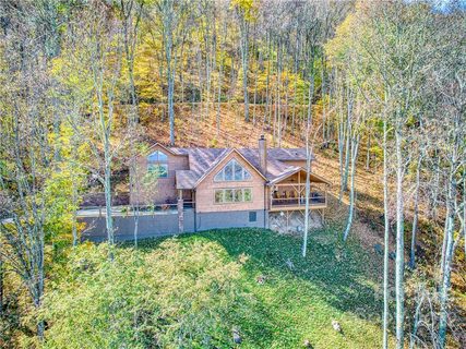 1110 Asgi Trail